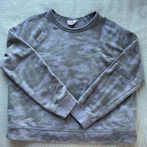 Universal Thread Crewneck sweatshirt camo, XL